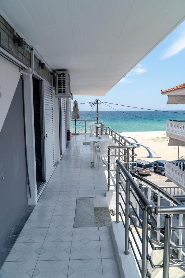 Cocoon Hotel-Beach Bar Sarti Exterior foto